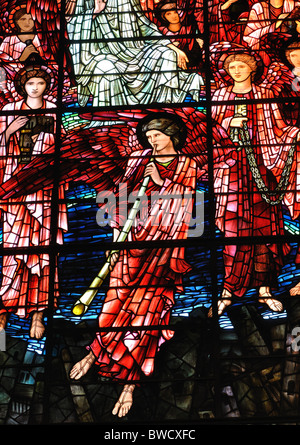 Detail des Aufstiegs Fenster, Kathedrale St. Philip, Birmingham, UK Stockfoto