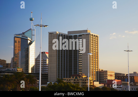 Blick auf die Innenstadt von Wolkenkratzern, Durban, KwaZulu-Natal, Südafrika Stockfoto