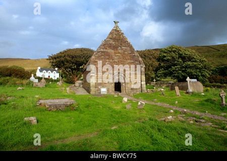 Kilmalkedar Kirche (12. Jahrhundert), Halbinsel Dingle, County Kerry, Irland Stockfoto