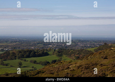 Jodrell Bank Radioteleskop stehend auf The Cheshire Plain unterhalb des Tegg Nase Country Park Macclesfield Cheshire England Stockfoto