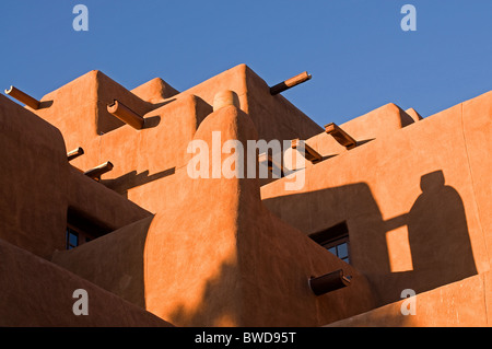 Südwestliche Art Adobe Struktur in Santa Fe, New Mexico Stockfoto