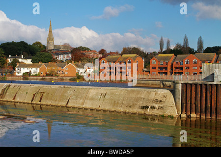 Karottenhosenträger Wehr Flut Verteidigung System, Exeter, Devon, England Stockfoto