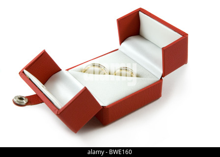 Ringe in Feld isoliert auf weißem Hintergrund Stockfoto