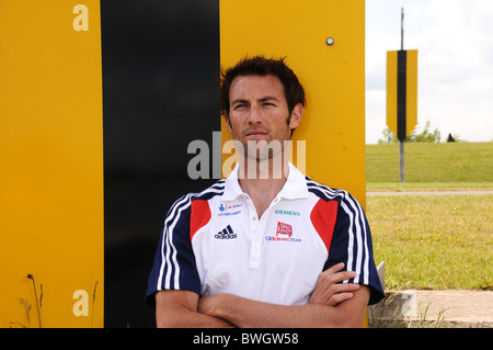 Mark Hunter MBE Olympiasiegerin am Dorney Lake die GB Rudern Veranstaltungsort 2012 Olympics an der Startlinie Stockfoto