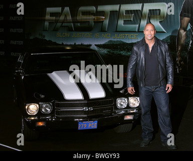 DWAYNE JOHNSON AKA ROCK schneller CBS filmt PREMIERE HOLLYWOOD LOS ANGELES Kalifornien USA 22. November 2010 Stockfoto