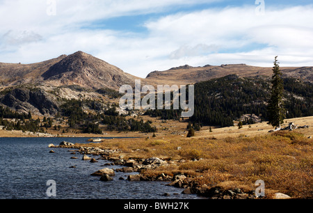 Ein See an der Spitze des Beartooth Pass in Montana, Vereinigte Staaten von Amerika Stockfoto