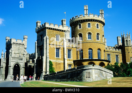 Belvoir Castle Leicestershire, Besucher, stattliches Haus Häuser Englisch Herzog von Rutland Burgen Turm Türmchen England UK Stockfoto