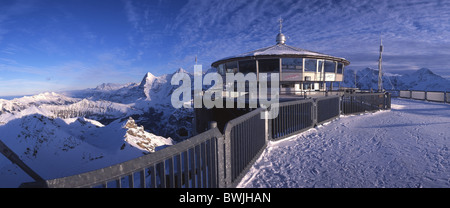 Landschaft-Landschaft vom Schilthorn Bahnhof Terrasse Berner Alpenkette Berge Alpen Eiger Monch Jungfrau Kle Stockfoto