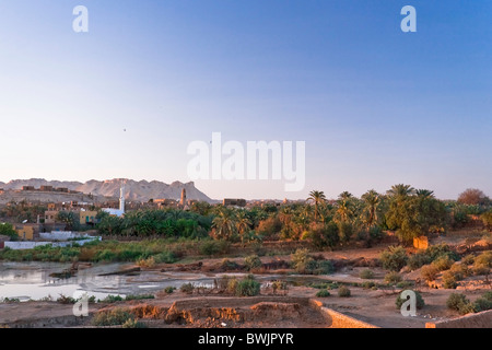 Die mittelalterlichen/osmanische Stadt Al Qasr, Dakhla Oase, Ägypten Stockfoto