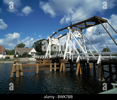 Zugbrücke Unruhbrücke Ryck Greifswald-Wieck Ostsee Deutschland Europa Mecklenburg-Vorpommern zu überbrücken Stockfoto