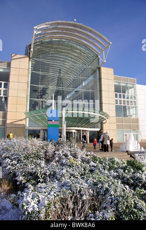 Die Mall at Cribbs Causeway zu Weihnachten, Bristol, England, Vereinigtes Königreich Stockfoto