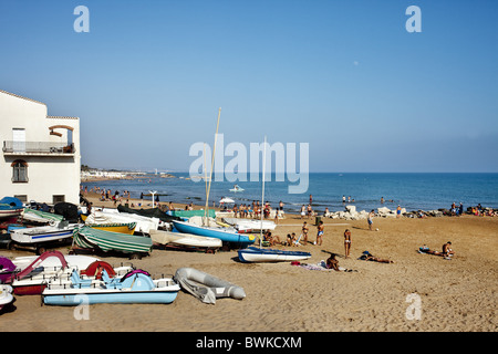 Strand, Marina di Ragusa, Sizilien, Italien Stockfoto