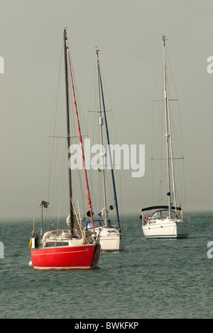 Segelboote vor Anker Stockfoto