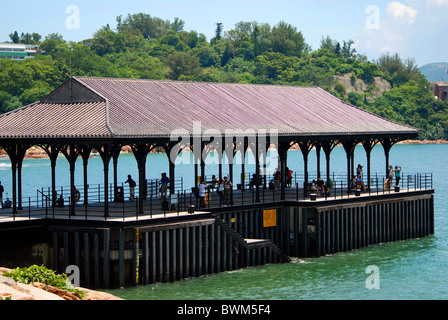 Menschen auf Stanley Pier Hong Kong Insel Meer Stockfoto