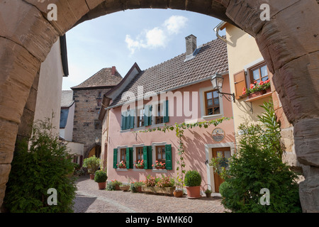 EISENTOR TOR, 1514, FREINSHEIM, PFALZ, RHEINLAND-PFALZ, DEUTSCHLAND Stockfoto