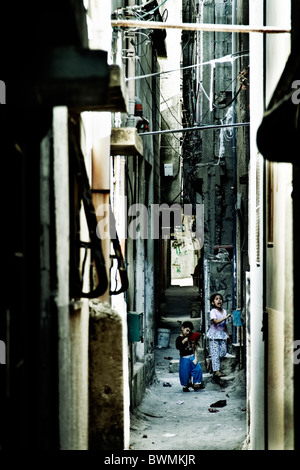 Palästinensische Kinder in Jenine verlassen Stockfoto