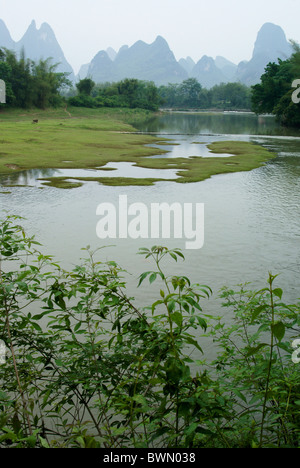 Karstberge und Li-Fluss bei Fuli, Guangxi, China Stockfoto