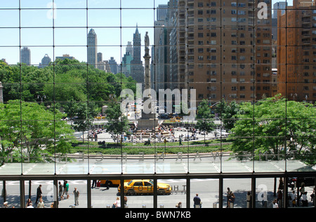 USA Amerika USA Nordamerika New York Time Warner Center Blick auf Columbus Circle Midtown Manhattan Stockfoto