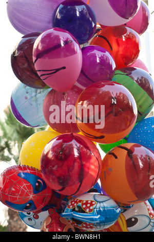 Bunte Luftballons Stockfoto