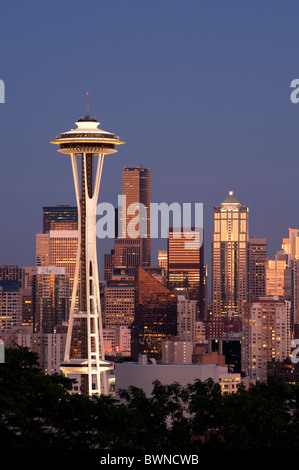 Retro-Bild der Skyline von Seattle vom Kerry Park bei Sonnenuntergang Stockfoto