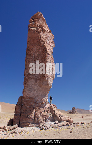 Chile Südamerika Monjes De La Pacana Altiplano in der Nähe von San Pedro de Atacama Andes Mountains Antofagasta Landschaften Stockfoto