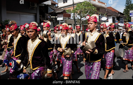 Bestandteil einer königlichen Einäscherung Zeremonie, Ubud, Bali. Stockfoto