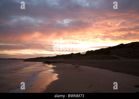 Die schöne Küstenlandschaft am zuvorkommend Beach in Dorset. Stockfoto