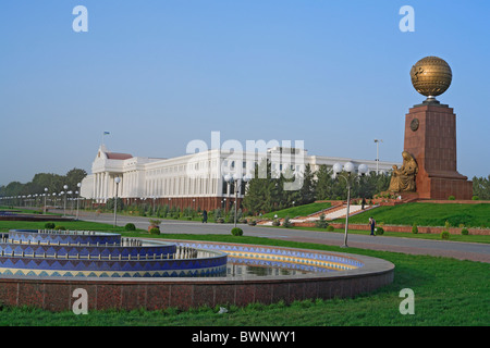 Unabhängigkeit Quadrat Taschkent Usbekistan Verwaltungsbüros Zentralasien Orient Oriental usbekischen Ouzbek blau Stockfoto