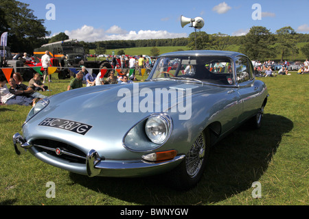 1969 blau E Typ JAGUAR Auto STAINDROP YORKSHIRE RABY Schloß STAINDROP NORTH YORKSHIRE STAINDROP NORTH YORKSHIRE 22 August 201 Stockfoto