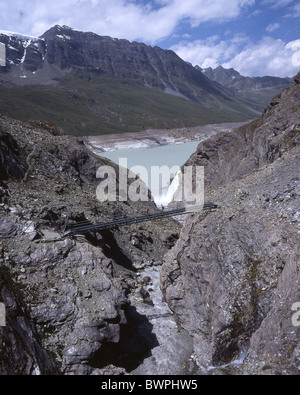 Schweiz Europa Lac des Dix Grande Dixence Val d'Heremence Kanton Wallis paar Wandern Wanderer Wanderer Wasser Stockfoto