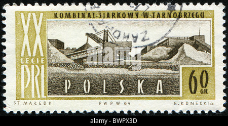 Polen - CIRCA 1964: Eine Briefmarke gedruckt in Polen zeigt Anlage für die Herstellung von Schwefel in Tarnobrzeg, ca. 1964 Stockfoto