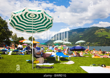 Zell Am See See in Österreich. Blick auf das Lido am Ufer Sees. Stockfoto