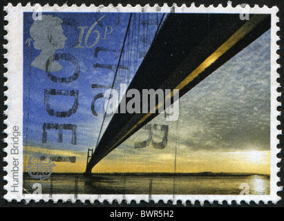 Vereinigtes Königreich - ca. 1983: Eine Briefmarke gedruckt in Großbritannien zeigt Humber Bridge, ca. 1983 Stockfoto