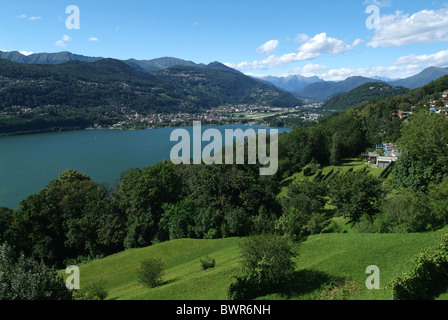 Schweiz Europa Kanton Tessin Lake Lugano Agno Onofrio Dorf Flughafen Lago di Lugano Landschaft Hügel mo Stockfoto