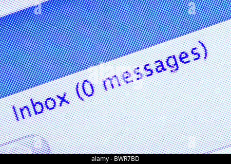Nahaufnahme von einem e-Mail-Programm Bildschirm auf einem Computer-Monitor zeigt eine Nachricht von einem leeren Posteingang Stockfoto