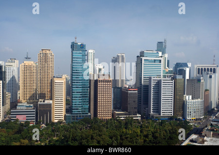 Philippinen Manila Makati Bezirk Asien Ayala Städtedreieck Geschäft Bezirk Stadt Ayala Avenue multinationales Unternehmen Stockfoto