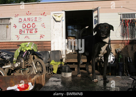 Bilder von einem Leistungsschalter Hof, Schrottplatz. Stockfoto