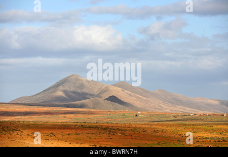 Blick vom Aussichtspunkt Mirador Morro Velosa in Richtung Valle de Santa Ines, Betancuria, Fuerteventura, Kanarische Inseln Stockfoto