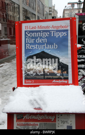 Last Minute Angebote im verschneiten Frühjahr Stockfoto