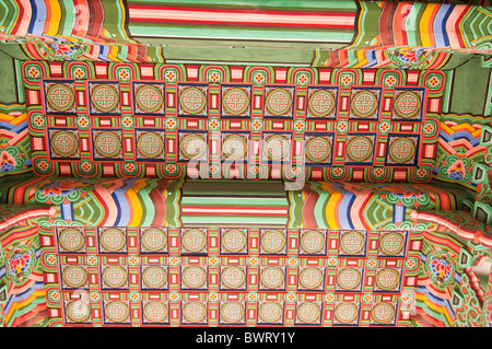Decke Detail, Huijeong-Dang, Changdeokgung Palace, World Heritage Site, Seoul, Südkorea Stockfoto