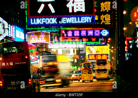 Nathan Road, Hong Kong bei Nacht Stockfoto