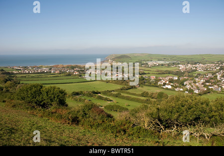 Die North Devon Dorf Croyde betrachtet aus dem nahe gelegenen South West Coastal Path. Stockfoto