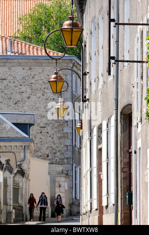 Straßen in der Altstadt von Parthenay Stockfoto