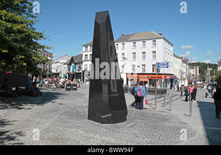 John Roberts Square Obelisk-Brunnen im Zentrum von Waterford City, Co. Waterford, Irland (Eire). Stockfoto