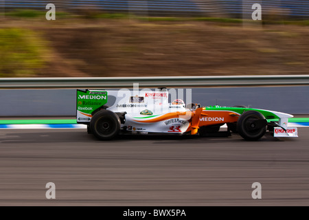 2009 FORCE INDIA F1 Februar Formel 1 Jerez Formel1 Rennsport Rennstrecke Motorsport Lebenszeiten schwenken Pit Lane Test Auto Automobil Stockfoto