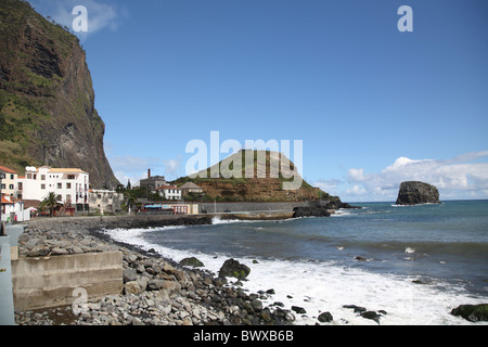 Portugal Madeira Porto da Cruz Penha de Aguia Stockfoto