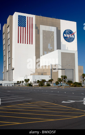 Die Fahrzeugmontage Gebäude am Kennedy Space Center nach Beschädigung durch einen Hurrikan Stockfoto