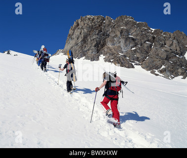 Wintersport Sport Alpen Berge steigen Förderung Bernina Gebiet Gruppe Kanton tragen tragen Graubünden Graubünden Stockfoto