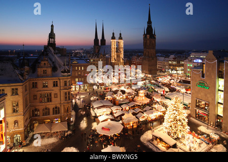 Weihnachtsmarkt in Halle (Saale), Deutschland;  Weihnachtsmarkt 2010 in Halle Stockfoto