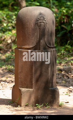 Phallus-Symbol im Tempel meines Sohnes in Viet Nam, Vertretung der Hindu-Gottheit Shiva Stockfoto